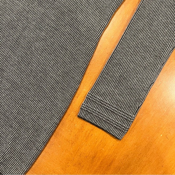 Toad & Co Merino Wool Uptown Sweater Dress Gray/Black Large Cowl Long-Sleeve - Picture 16 of 16